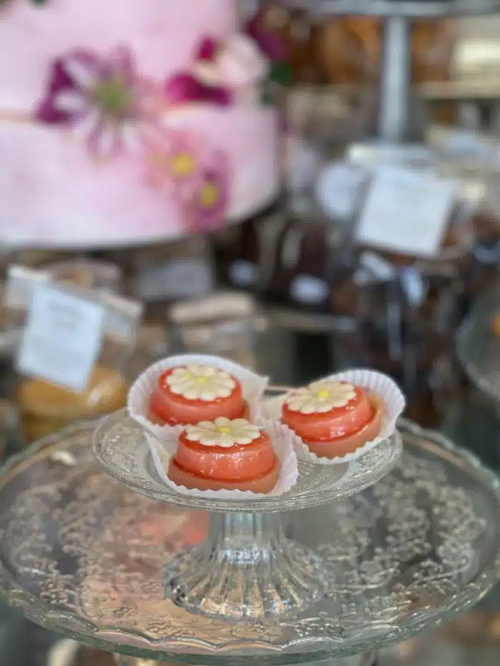 Petit fours | Bosbes - Afbeelding 2