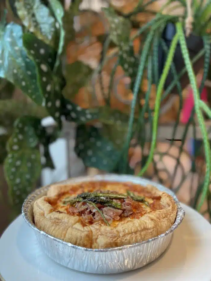 Grote quiche | zalm-asperge, 3 kazen-tomaat of courgette-serranoham - Afbeelding 4