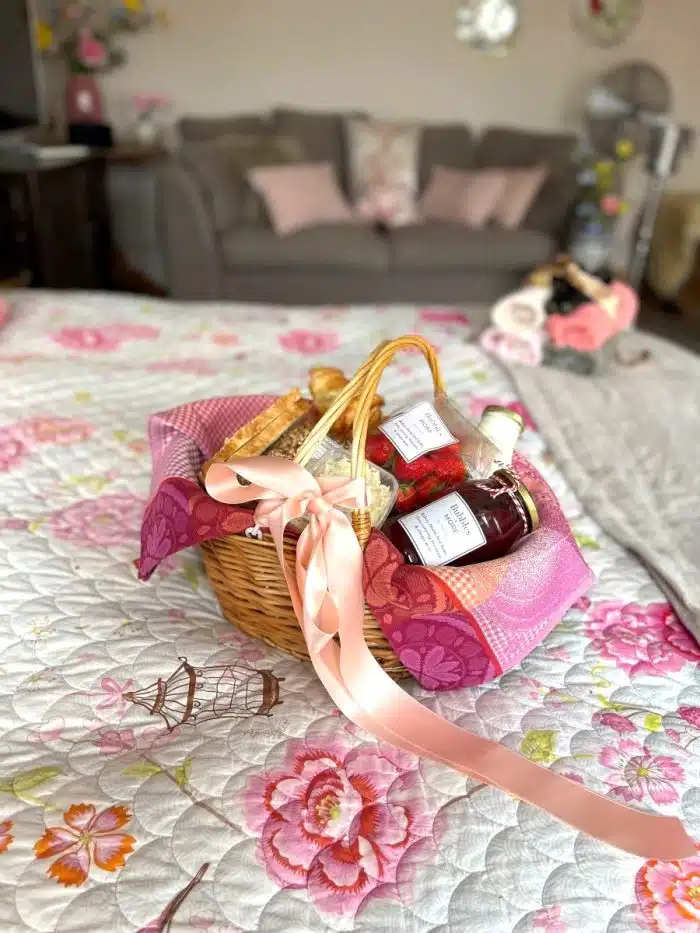 Luxe ontbijtmand voor twee personen | Inclusief mand