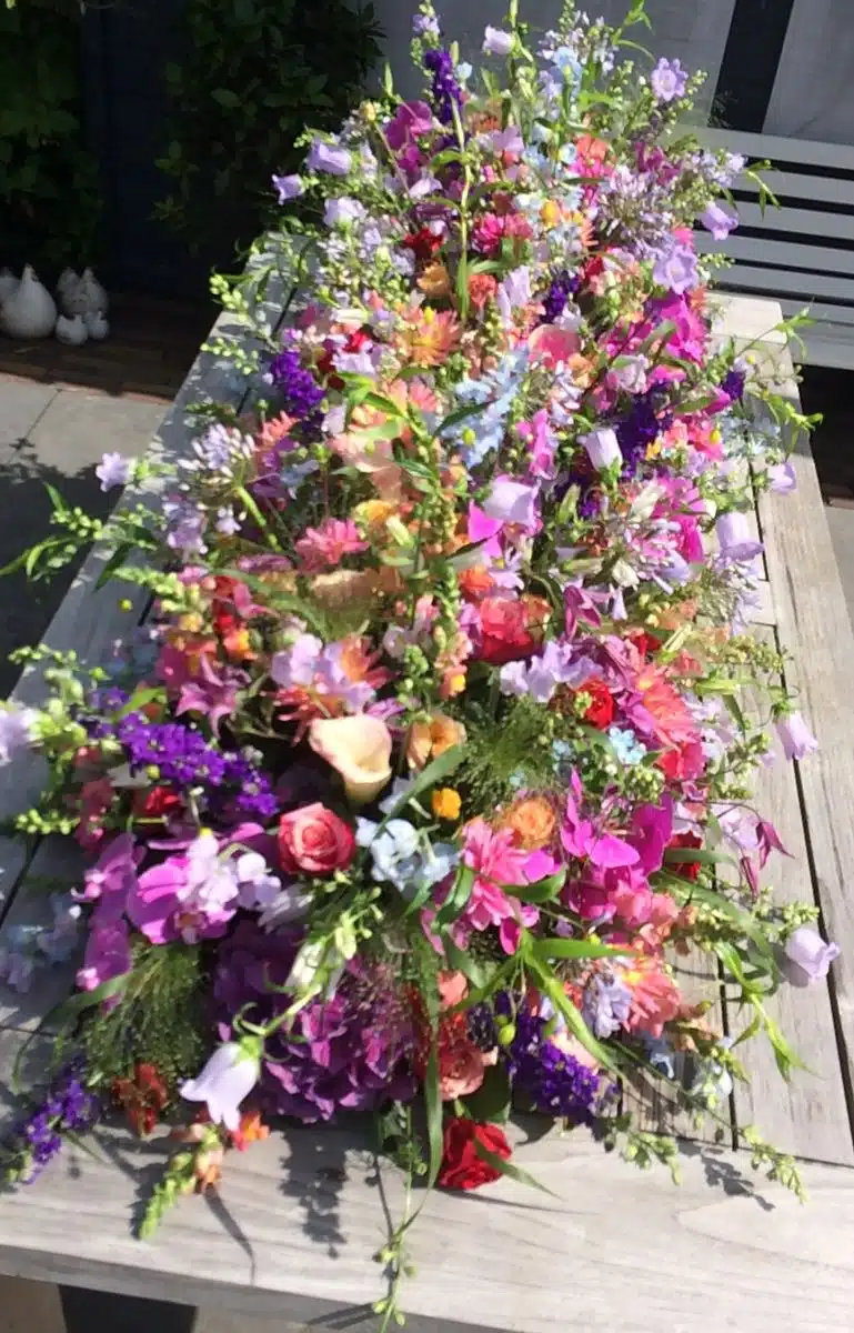 bloemen voor op de kist bilthoven