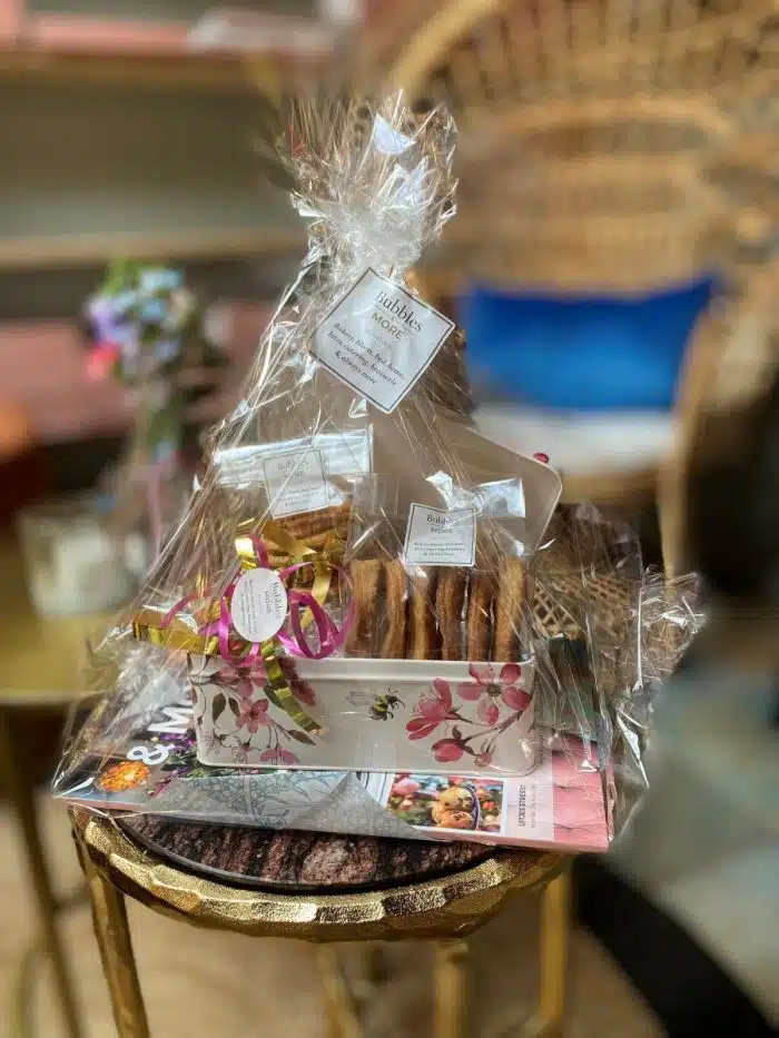 cadeaupakket koekblik emma bridgewater en koekjes