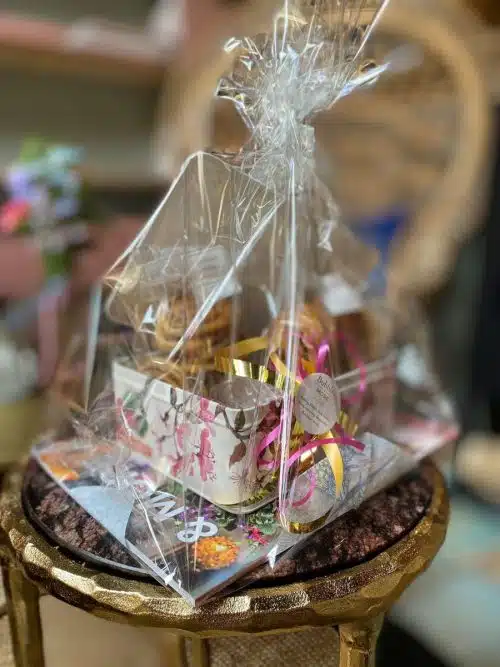 cadeaupakket koekblik emma bridgewater en koekjes