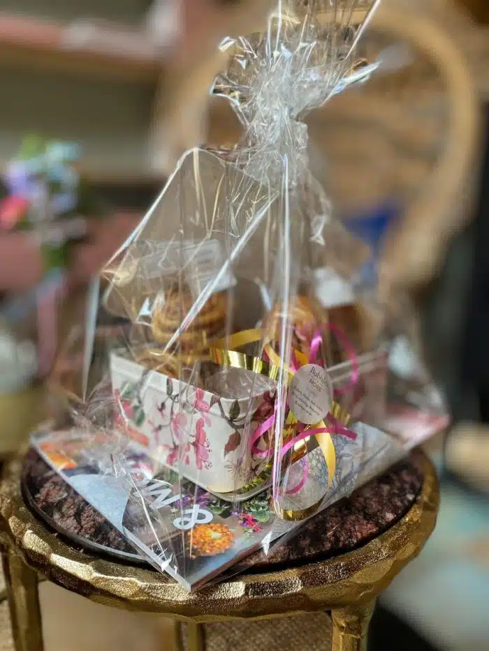 cadeaupakket koekblik emma bridgewater en koekjes