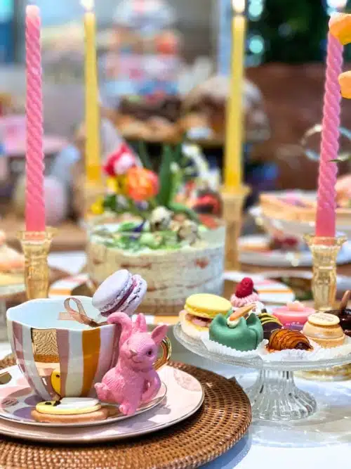 Wij dekken jullie tafel thuis met alle liefde. Reserveer het via de webshop en we nemen verder contact op