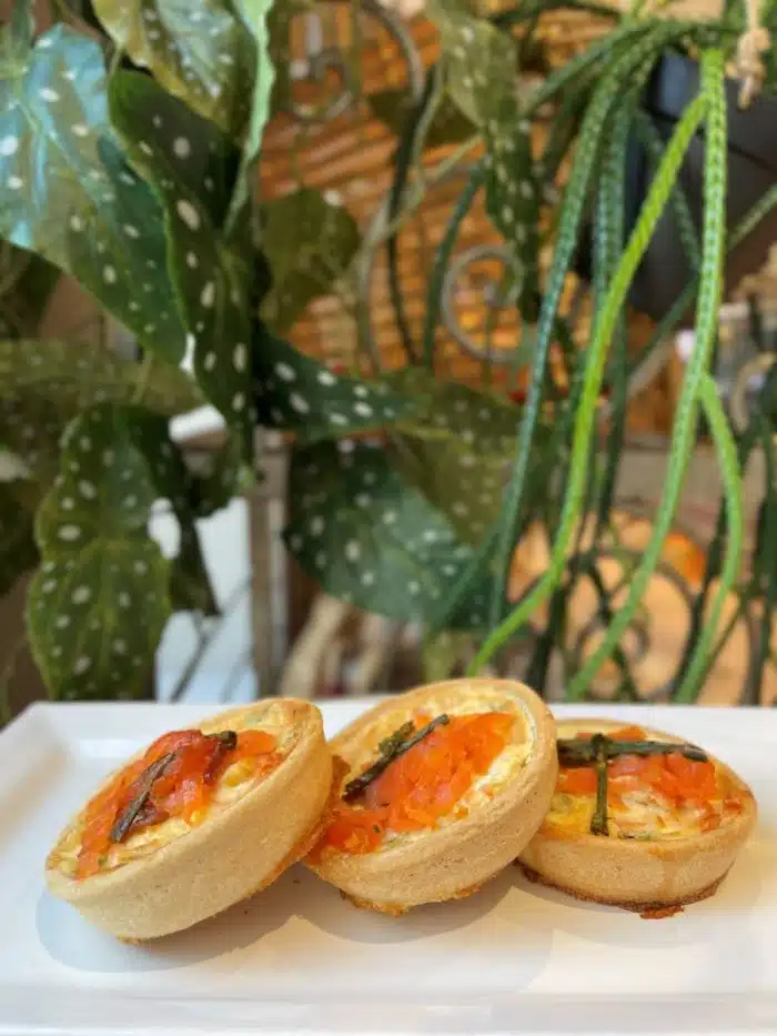 Kleine quiche | zalm-asperge, 3 kazen-tomaat of courgette-serranoham