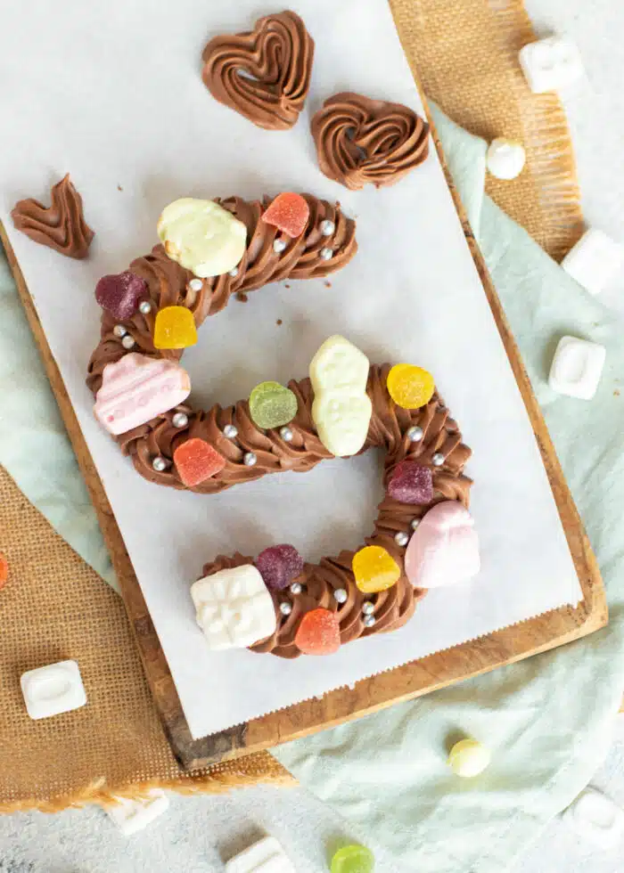 Chocoladeletter versieren |  Op aanvraag mogelijk (november) | Datum: 29 november